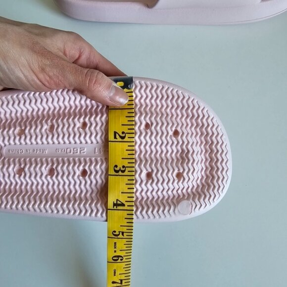 Pink Bear Slide Sandals Women's Size 9.5 - Picture 14 of 15